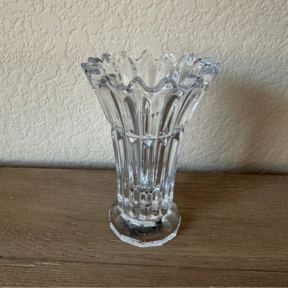 Vintage Mikasa Titan Mini Vase Slovania